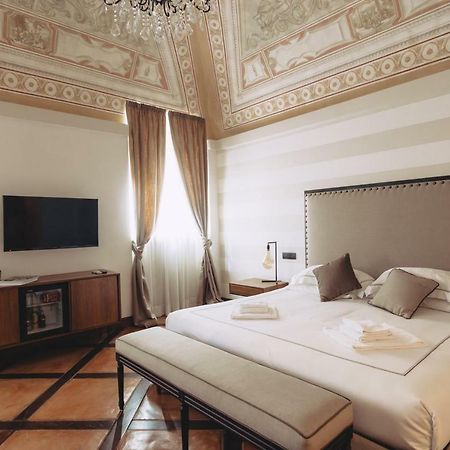 Al Palazzetto Bed & Breakfast ติโวลี ภายนอก รูปภาพ