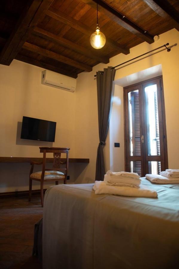 Al Palazzetto Bed & Breakfast ติโวลี ภายนอก รูปภาพ