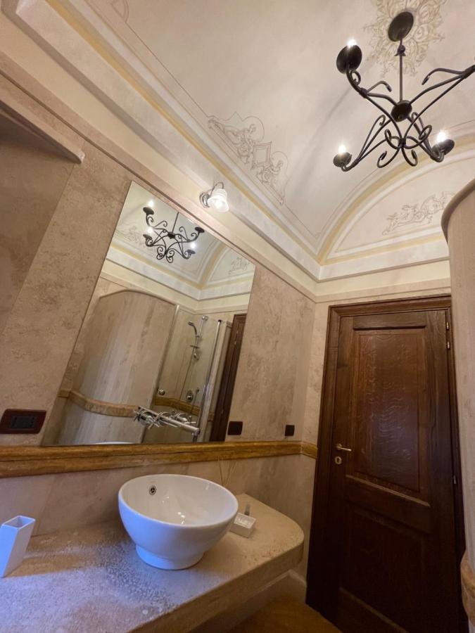 Al Palazzetto Bed & Breakfast ติโวลี ภายนอก รูปภาพ