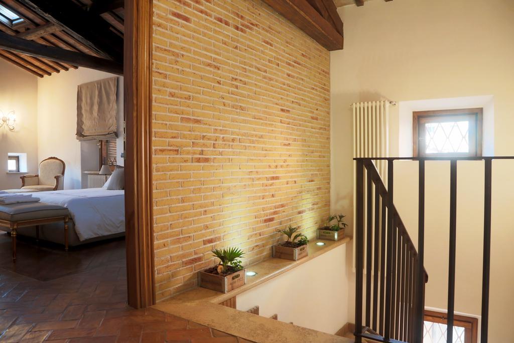Al Palazzetto Bed & Breakfast ติโวลี ภายนอก รูปภาพ