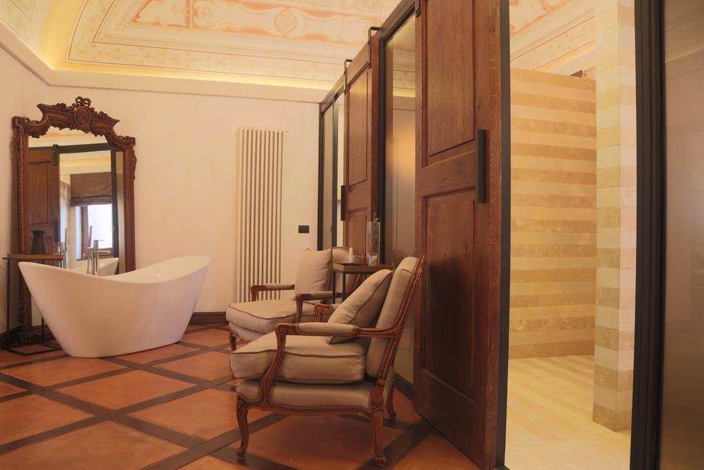 Al Palazzetto Bed & Breakfast ติโวลี ภายนอก รูปภาพ