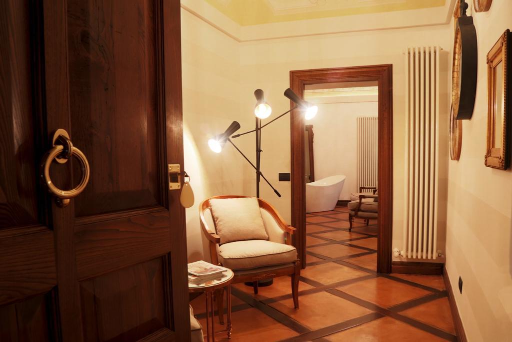 Al Palazzetto Bed & Breakfast ติโวลี ภายนอก รูปภาพ