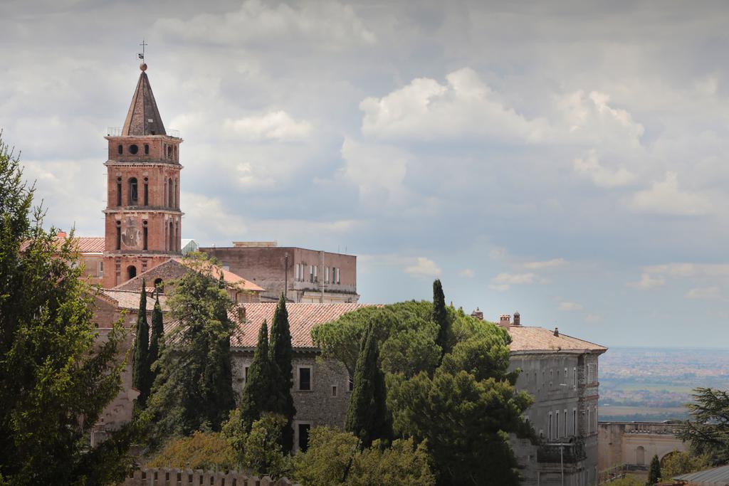 Al Palazzetto Bed & Breakfast ติโวลี ภายนอก รูปภาพ