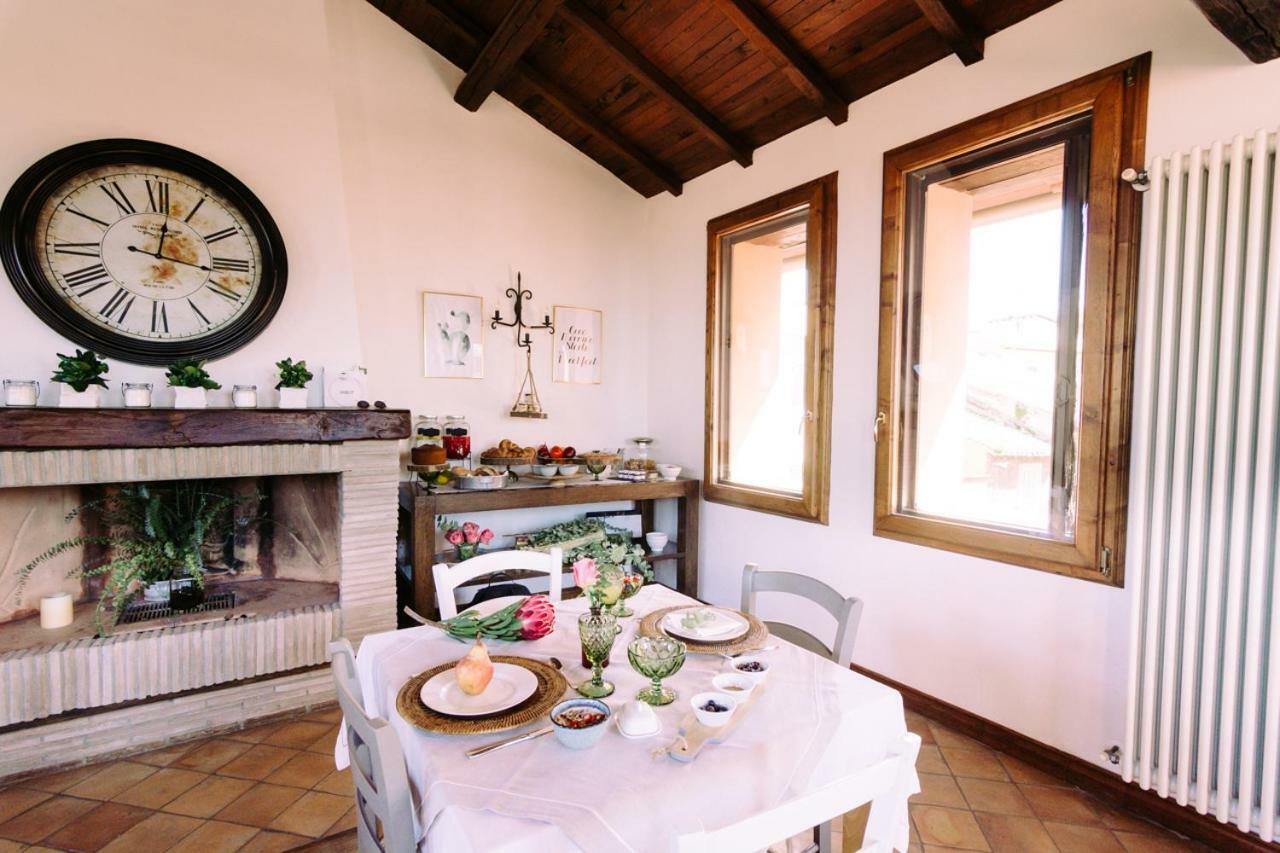 Al Palazzetto Bed & Breakfast ติโวลี ภายนอก รูปภาพ