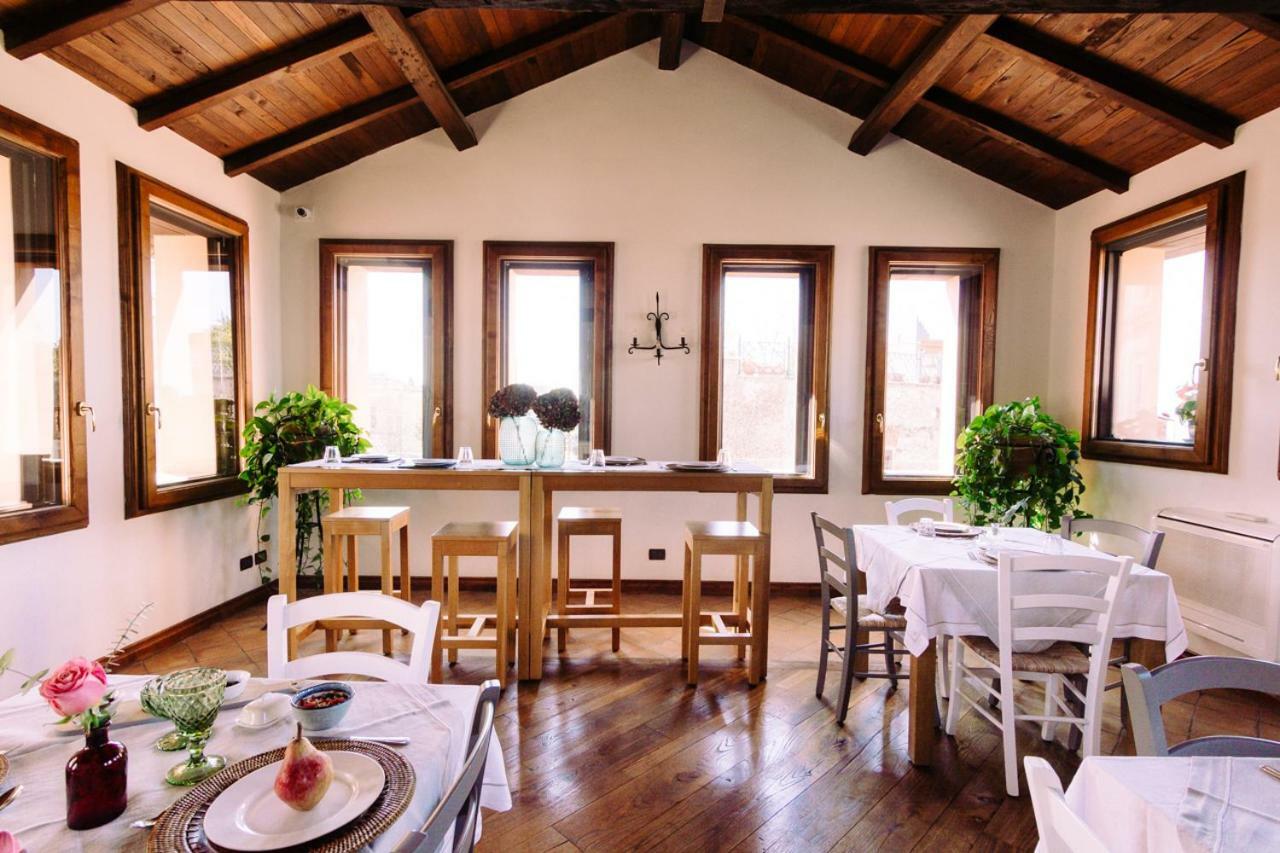 Al Palazzetto Bed & Breakfast ติโวลี ภายนอก รูปภาพ