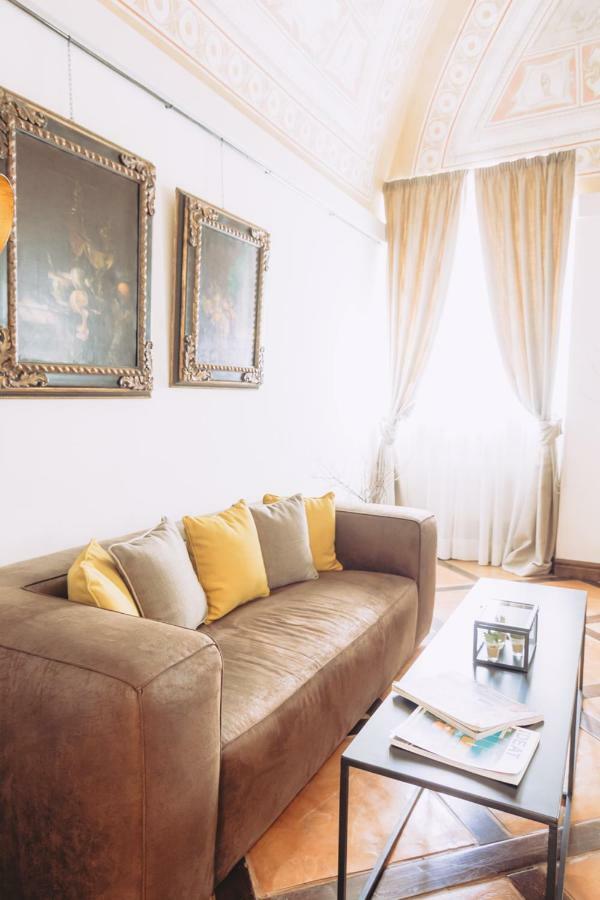 Al Palazzetto Bed & Breakfast ติโวลี ภายนอก รูปภาพ