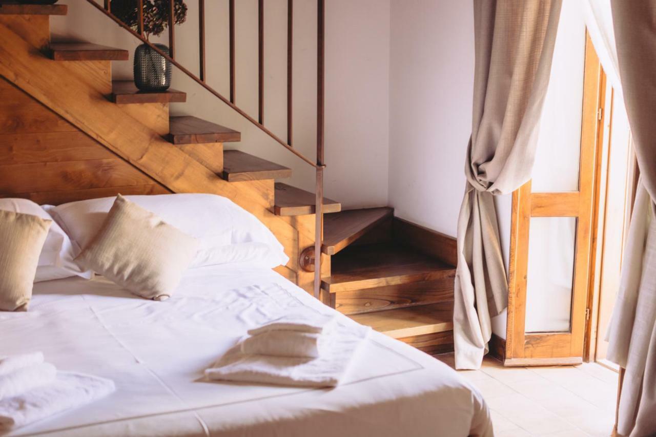 Al Palazzetto Bed & Breakfast ติโวลี ภายนอก รูปภาพ