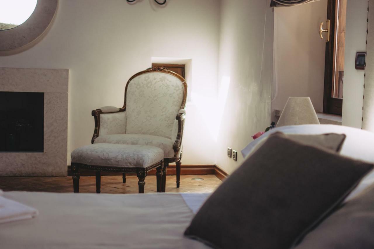 Al Palazzetto Bed & Breakfast ติโวลี ภายนอก รูปภาพ
